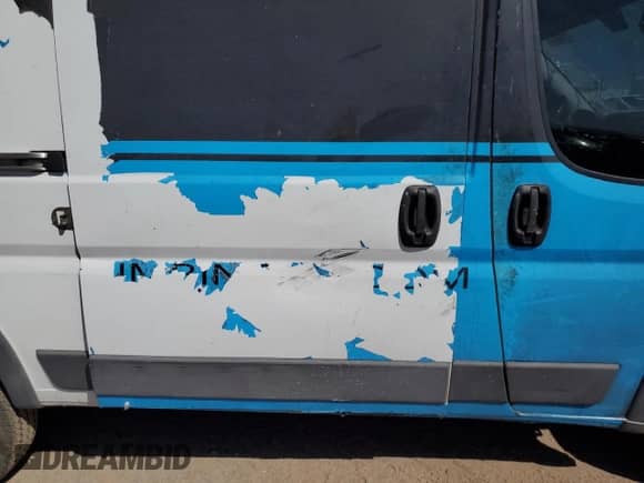 2014 Ram ProMaster Cargo z VIN 3C6TRVBG1EE103007, wystawiony jako Copart lot #72050954 z przebiegiem 198 197 mil mil oraz Szkoda całkowita • Salvage title. Historia ofert i sprzedaży dostępna na DreamBid. Obrazek 12.