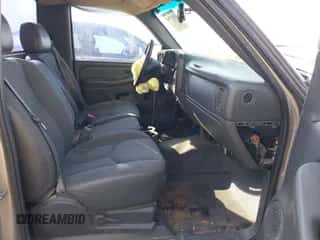 2007 Chevrolet Silverado 1500 Work Truck z VIN 3GCEC14X57G211324, wystawiony jako IAAI lot #43453784 z przebiegiem 197 280 mil mil oraz . Historia ofert i sprzedaży dostępna na DreamBid. Obrazek 5.