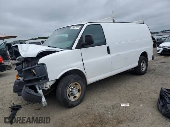 2015 Chevrolet Express Cargo with VIN 1GCWGFCF8F1109852, listed as a Copart auction lot 64509985 with 132,068 mi miles and Clean title. Bid and sale history available at DreamBid. Image 1.