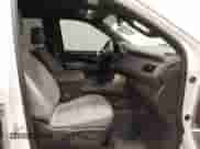 2023 Chevrolet Tahoe LT с VIN 1GNSKNKD6PR536612, выставлен на аукционе IAAI как лот 42297703 с пробегом 22 986 миль миль и . История ставок и продаж доступна на DreamBid. Изображение 5.