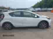 2018 Toyota Prius Four z VIN JTDKDTB33J1599266, wystawiony jako IAAI lot #43318116 z przebiegiem 249 866 mil mil oraz . Historia ofert i sprzedaży dostępna na DreamBid. Obrazek 14.