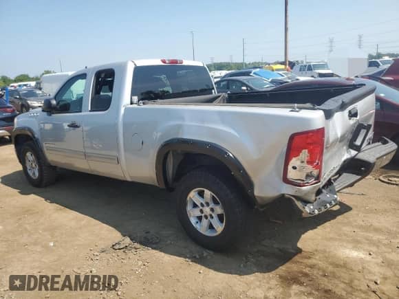 2010 GMC Sierra 1500 SLE with VIN 1GTSCVE04AZ237738, listed as a Copart auction lot 68096295 with 218,858 mi miles and Clean title. Bid and sale history available at DreamBid. Image 2.