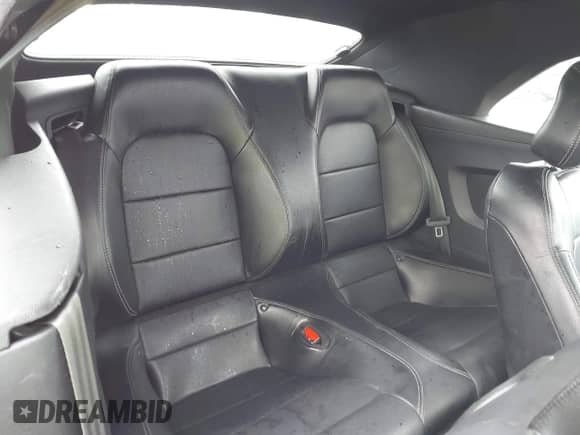 2021 Ford Mustang EcoBoost с VIN 1FATP8UH5M5105624, выставлен на аукционе IAAI как лот 42208858 с пробегом 83 971 миль миль и . История ставок и продаж доступна на DreamBid. Изображение 8.