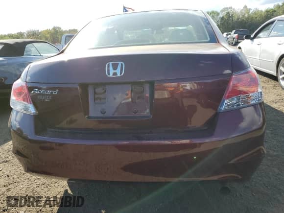 2010 Honda Accord LX z VIN 1HGCP2E31AA015109, wystawiony jako Copart lot #73314174 z przebiegiem Nie podano mil oraz Szkoda całkowita • Salvage title. Historia ofert i sprzedaży dostępna na DreamBid. Obrazek 6.