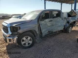 2020 Toyota Tundra SR5 with VIN 5TFEY5F10LX257537, listed as a Copart auction lot 67986175 with 78,755 mi miles and Salvage title. Bid and sale history available at DreamBid. Image 1.