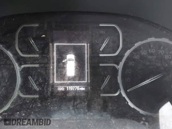 2018 Toyota Tundra SR с VIN 5TFUW5F18JX692272, выставлен на аукционе IAAI как лот 41421218 с пробегом 119 776 миль миль и . История ставок и продаж доступна на DreamBid. Изображение 15.