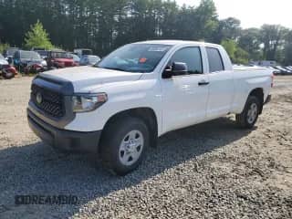 2019 Toyota Tundra SR с VIN 5TFUM5F10KX083006, выставлен на аукционе Copart как лот 68364105 с пробегом Не указан миль и Списание • Salvage title. История ставок и продаж доступна на DreamBid. Изображение 1.