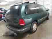 1999 Dodge Caravan SE с VIN 1B4GT44L4XB631122, выставлен на аукционе Copart как лот 72042644 с пробегом 100 600 миль миль и Списание • Salvage title. История ставок и продаж доступна на DreamBid. Изображение 3.