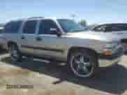 2001 Chevrolet Suburban LS с VIN 3GNEC16T21G146747, выставлен на аукционе Copart как лот 57613025 с пробегом 149 534 миль миль и Списание • Salvage title. История ставок и продаж доступна на DreamBid. Изображение 4.