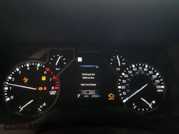 2025 Toyota Tundra SR with VIN 5TFKB5DB3SX309631, listed as a Copart auction lot 70833155 with 2,302 mi miles and Salvage title. Bid and sale history available at DreamBid. Image 9.