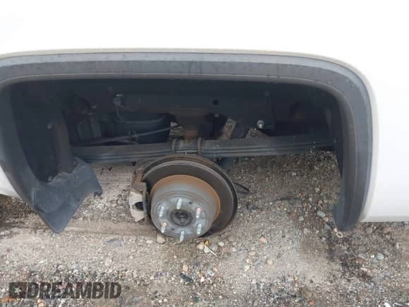 2018 GMC Sierra 1500 SLT z VIN 3GTP1NEC3JG628272, wystawiony jako IAAI lot #42425257 z przebiegiem 66 413 mil mil oraz . Historia ofert i sprzedaży dostępna na DreamBid. Obrazek 17.