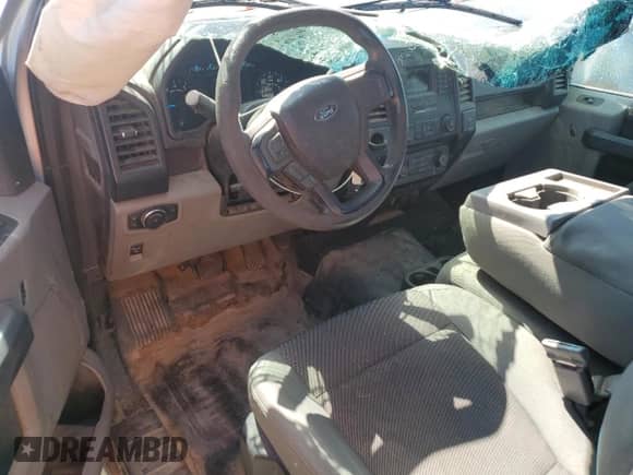 2016 Ford F-150 XL with VIN 1FTMF1C85GKF00130, listed as a Copart auction lot 80991955 with 157,799 mi miles and Non repairable. Bid and sale history available at DreamBid. Image 8.