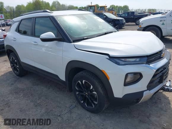 2021 Chevrolet TrailBlazer LT с VIN KL79MRSL6MB106712, выставлен на аукционе IAAI как лот 42233403 с пробегом 56 468 миль миль и . История ставок и продаж доступна на DreamBid. Изображение 1.