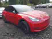 2020 Tesla Model Y Long Range с VIN 5YJYGDEE0LF012780, выставлен на аукционе IAAI как лот 43137505 с пробегом 89 027 миль миль и . История ставок и продаж доступна на DreamBid. Изображение 1.