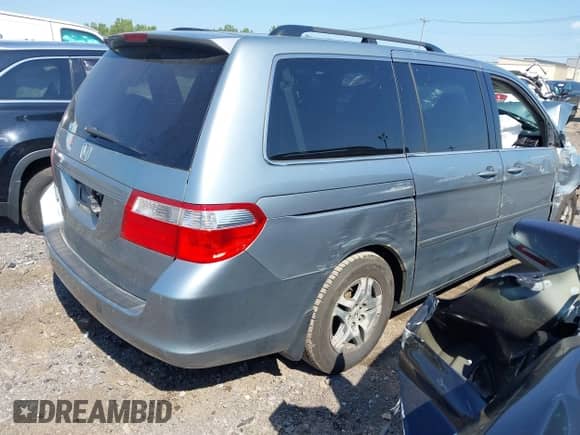 2007 Honda Odyssey EX-L с VIN 5FNRL38637B018612, выставлен на аукционе IAAI как лот 43186305 с пробегом 215 430 миль миль и . История ставок и продаж доступна на DreamBid. Изображение 4.