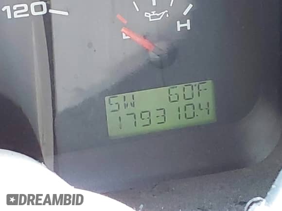 2004 Ford F-150 STX with VIN 1FTRX14WX4NB46700, listed as a IAAI auction lot 42764850 with 179,310 mi miles and . Bid and sale history available at DreamBid. Image 7.