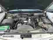 1997 GMC Sierra 1500 z VIN 2GTEC19R4V1531248, wystawiony jako Copart lot #48928755 z przebiegiem 172 164 mil mil oraz Szkoda całkowita • Salvage title. Historia ofert i sprzedaży dostępna na DreamBid. Obrazek 11.