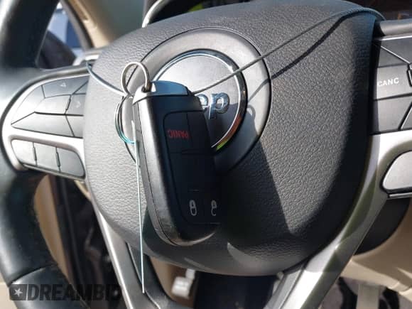 2019 Jeep Grand Cherokee Altitude with VIN 1C4RJFAG5KC601991, listed as a IAAI auction lot 41614518 with 85,453 mi miles and . Bid and sale history available at DreamBid. Image 11.