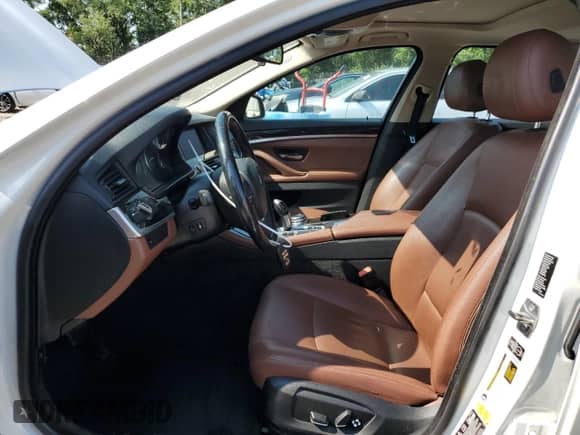 2015 BMW 5 Series 528i xDrive with VIN WBA5A7C53FD625364, listed as a Copart auction lot 67246635 with 122,319 mi miles and Salvage title. Bid and sale history available at DreamBid. Image 7.