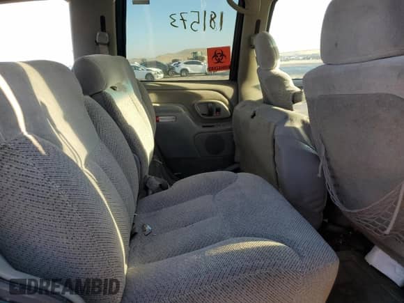 1999 Chevrolet Tahoe Z71 с VIN 1GNEK13R0XJ512661, выставлен на аукционе Copart как лот 68022173 с пробегом 181 573 миль миль и Списание • Salvage title. История ставок и продаж доступна на DreamBid. Изображение 10.