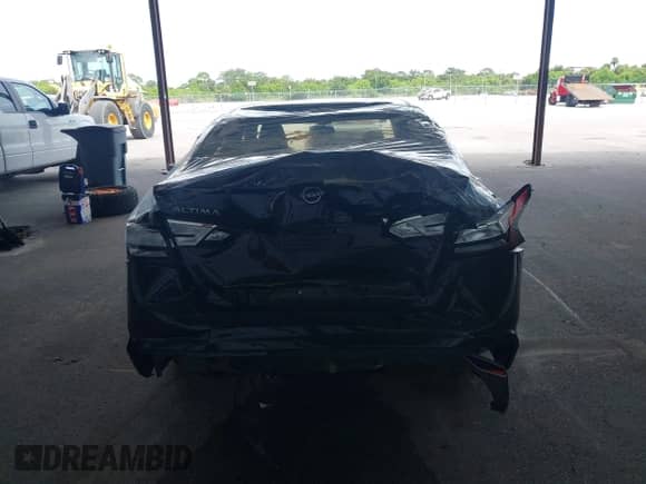 2024 Nissan Altima SV with VIN 1N4BL4DV1RN430770, listed as a IAAI auction lot 43255140 with 40,110 mi miles and . Bid and sale history available at DreamBid. Image 16.