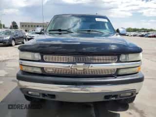 2001 Chevrolet Silverado 1500HD LS с VIN 1GCGK13U21F159386, выставлен на аукционе Copart как лот 64255975 с пробегом 120 960 миль миль и Списание • Salvage title. История ставок и продаж доступна на DreamBid. Изображение 5.