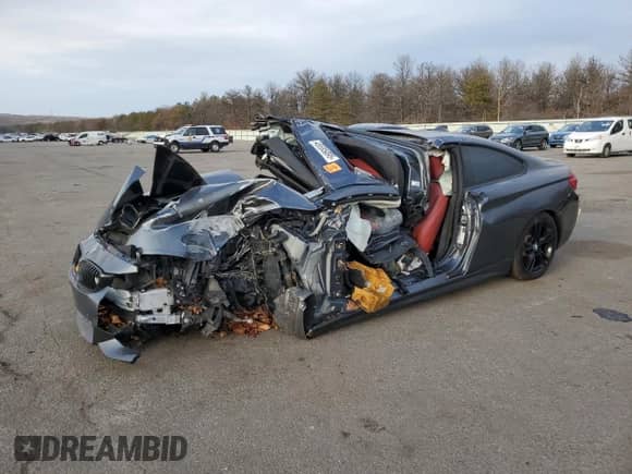 2018 BMW 4 Series 430i xDrive z VIN WBA4W5C51JAA49675, wystawiony jako Copart lot #45585095 z przebiegiem Nie podano mil oraz Szkoda całkowita • Salvage title. Historia ofert i sprzedaży dostępna na DreamBid. Obrazek 1.