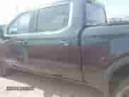 2024 GMC Sierra 1500 z VIN 1GTPHBEKXRZ193196, wystawiony jako IAAI lot #41824339 z przebiegiem 36 408 mil mil oraz . Historia ofert i sprzedaży dostępna na DreamBid. Obrazek 14.