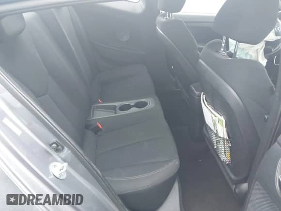 2017 Hyundai Veloster с VIN KMHTC6ADXHU306146, выставлен на аукционе IAAI как лот 41715687 с пробегом 113 364 миль миль и . История ставок и продаж доступна на DreamBid. Изображение 8.