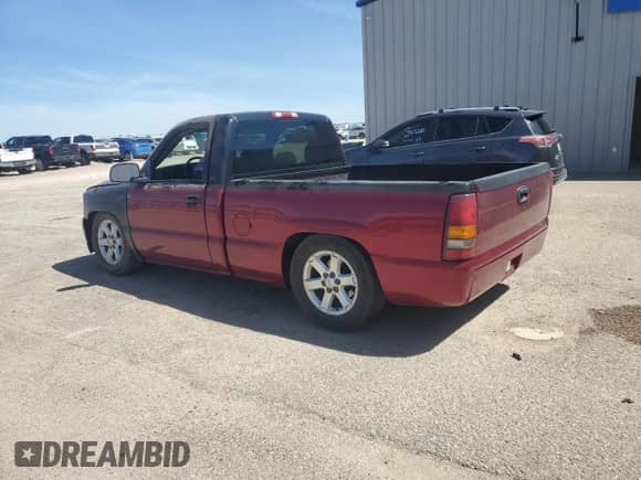 2002 GMC Sierra 1500 SLE with VIN 1GTEC14V32Z113206, listed as a Copart auction lot 49285255 with Not provided miles and Salvage title. Bid and sale history available at DreamBid. Image 2.