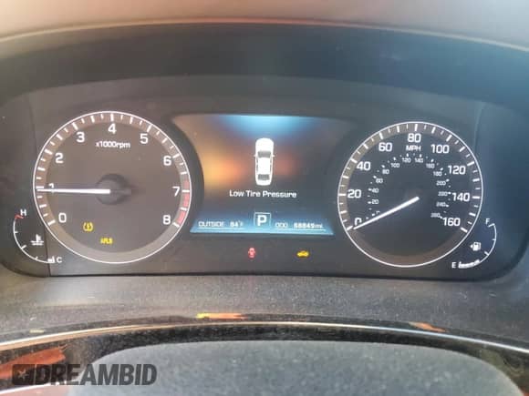 2016 Hyundai Equus Ultimate с VIN KMHGH4JH1GU101176, выставлен на аукционе Copart как лот 89400995 с пробегом 68 849 миль миль и Списание • Salvage title. История ставок и продаж доступна на DreamBid. Изображение 9.