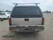 2005 GMC Sierra 1500 Work Truck с VIN 1GTEC14X25Z203369, выставлен на аукционе Copart как лот 61474965 с пробегом 181 924 миль миль и Чистый • Clean title. История ставок и продаж доступна на DreamBid. Изображение 6.