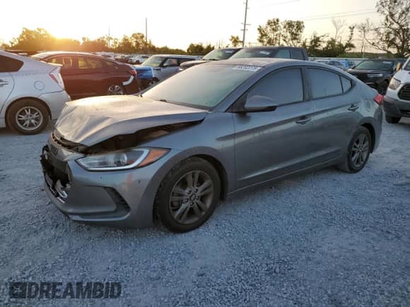 2018 Hyundai Elantra SEL с VIN 5NPD84LF3JH315820, выставлен на аукционе Copart как лот 85202275 с пробегом 126 434 миль миль и Списание • Salvage title. История ставок и продаж доступна на DreamBid. Изображение 1.