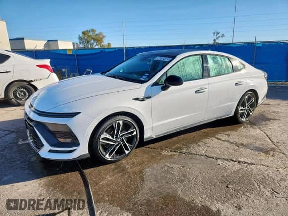 2024 Hyundai Sonata N Line с VIN KMHL54JC0RA359902, выставлен на аукционе Copart как лот 90835485 с пробегом 48 519 миль миль и Чистый • Clean title. История ставок и продаж доступна на DreamBid. Изображение 1.