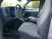 2012 Chevrolet Express Cargo с VIN 1GCSGAFX0C1161039, выставлен на аукционе Copart как лот 71180255 с пробегом 189 206 миль миль и Списание • Salvage title. История ставок и продаж доступна на DreamBid. Изображение 7.