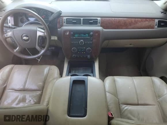 2009 Chevrolet Silverado 1500 LTZ с VIN 1GCEK39JX9Z285571, выставлен на аукционе Copart как лот 59291305 с пробегом 307 019 миль миль и Чистый • Clean title. История ставок и продаж доступна на DreamBid. Изображение 8.