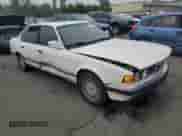 1988 BMW 7 Series с VIN WBAGB431XJ3208470, выставлен на аукционе Copart как лот 63241485 с пробегом 169 330 миль миль и Списание • Salvage title. История ставок и продаж доступна на DreamBid. Изображение 4.
