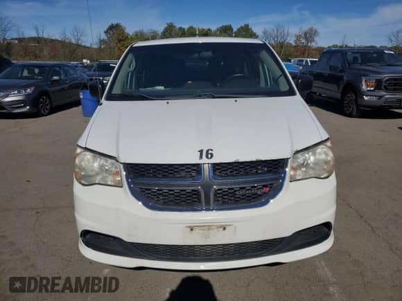 2013 Dodge Grand Caravan SE с VIN 2C4RDGBG5DR817703, выставлен на аукционе Copart как лот 87112085 с пробегом Не указан миль и Чистый • Clean title. История ставок и продаж доступна на DreamBid. Изображение 5.