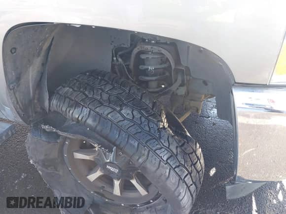 2013 Chevrolet Silverado 1500 LT with VIN 3GCPKSE76DG110112, listed as a IAAI auction lot 43230340 with 179,692 mi miles and . Bid and sale history available at DreamBid. Image 6.