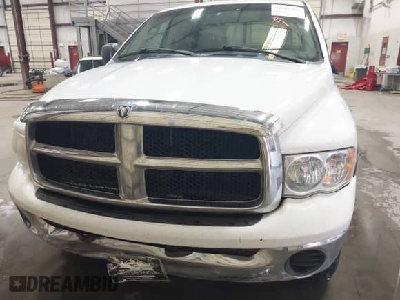 2005 Dodge 1500 SLT with VIN 1D7HU18D95S147522, listed as a IAAI auction lot 42585721 with 146,371 mi miles and . Bid and sale history available at DreamBid. Image 12.