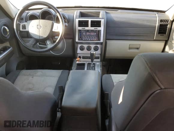 2007 Dodge Nitro SLT с VIN 1D8GT58K97W614062, выставлен на аукционе Copart как лот 75455024 с пробегом 183 994 миль миль и Списание • Salvage title. История ставок и продаж доступна на DreamBid. Изображение 8.