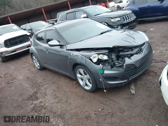 2015 Hyundai Veloster with VIN KMHTC6AD3FU232825, listed as a IAAI auction lot 41243484 with 92,748 mi miles and . Bid and sale history available at DreamBid. Image 1.