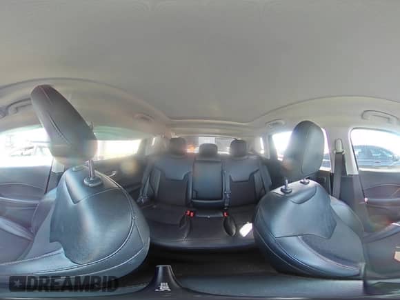 2021 Jeep Compass Latitude z VIN 3C4NJCBB8MT509295, wystawiony jako Copart lot #61802105 z przebiegiem Nie podano mil oraz Szkoda całkowita • Salvage title. Historia ofert i sprzedaży dostępna na DreamBid. Obrazek 15.
