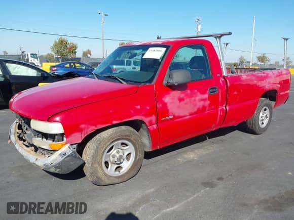 2001 Chevrolet Silverado 1500 with VIN 1GCEC14W41Z175981, listed as a IAAI auction lot 43482806 with 263,453 mi miles and . Bid and sale history available at DreamBid. Image 17.