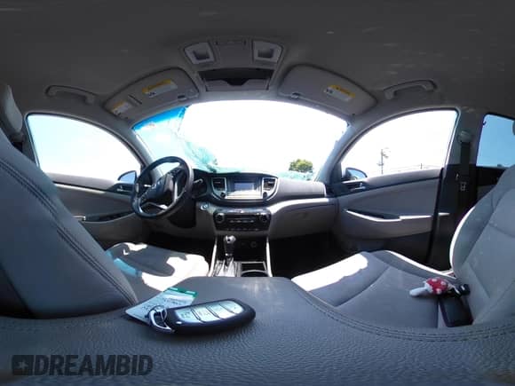 2017 Hyundai Tucson Sport с VIN KM8J3CA20HU285764, выставлен на аукционе IAAI как лот 42438903 с пробегом 73 835 миль миль и . История ставок и продаж доступна на DreamBid. Изображение 18.