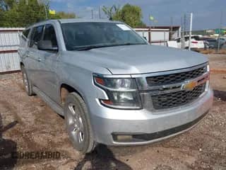 2015 Chevrolet Suburban LT with VIN 1GNSKJKC6FR208928, listed as a IAAI auction lot 43416270 with 251,721 mi miles and . Bid and sale history available at DreamBid. Image 1.