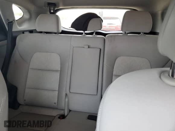 2017 Hyundai Tucson Value z VIN KM8J3CA27HU391645, wystawiony jako Copart lot #58826995 z przebiegiem 48 919 mil mil oraz Szkoda całkowita • Salvage title. Historia ofert i sprzedaży dostępna na DreamBid. Obrazek 10.