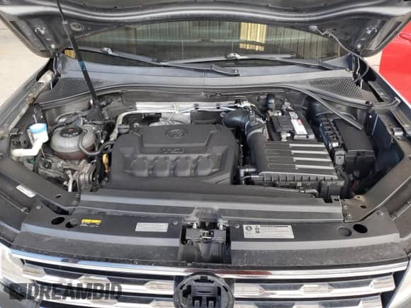 2018 Volkswagen Tiguan S с VIN 3VV1B7AX4JM055103, выставлен на аукционе Copart как лот 82042935 с пробегом 111 715 миль миль и Списание • Salvage title. История ставок и продаж доступна на DreamBid. Изображение 11.