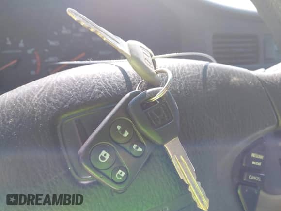 2001 Honda Odyssey EX with VIN 2HKRL18621H504888, listed as a IAAI auction lot 43403883 with 235,447 mi miles and . Bid and sale history available at DreamBid. Image 11.