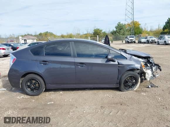 2015 Toyota Prius Two with VIN JTDKN3DU0F0415126, listed as a IAAI auction lot 43437214 with 232,356 mi miles and . Bid and sale history available at DreamBid. Image 14.